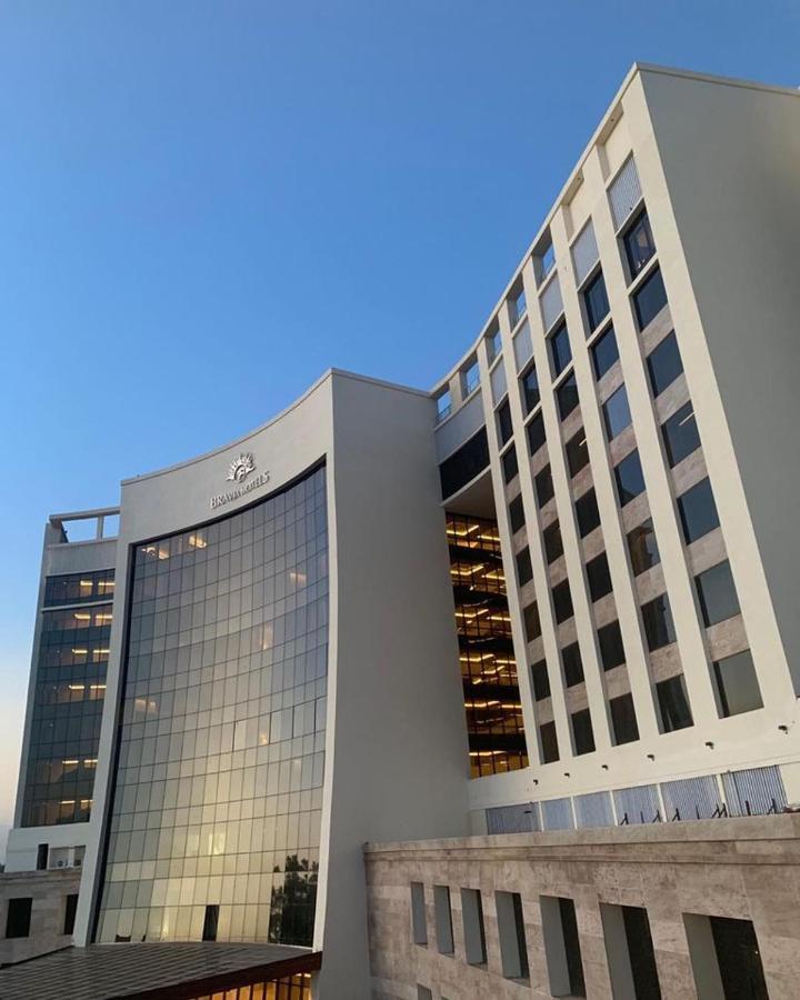 Bravia Hotel Niamey Exterior photo